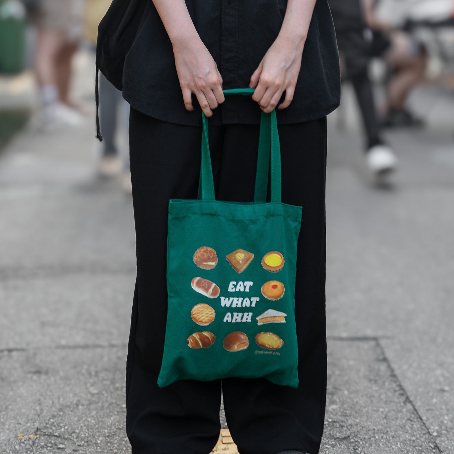 Hong Kong Buns tote